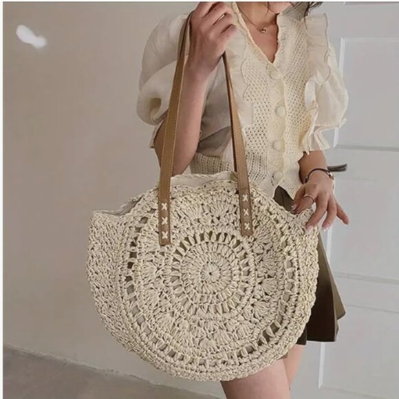 Round Straw Beach Tote Bag Crochet Woven Summer Handbag w/ Leather Handles - Picture 1 of 10